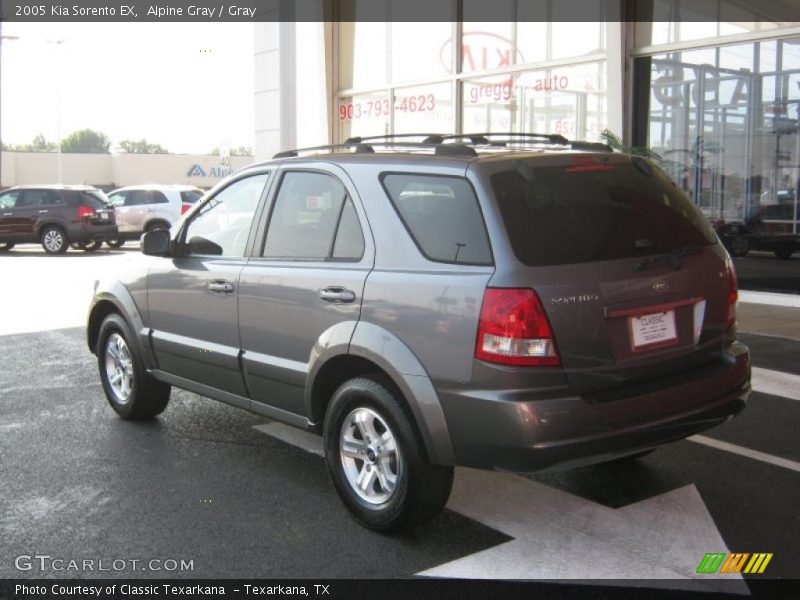 Alpine Gray / Gray 2005 Kia Sorento EX