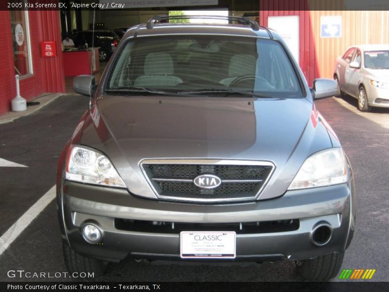 Alpine Gray / Gray 2005 Kia Sorento EX