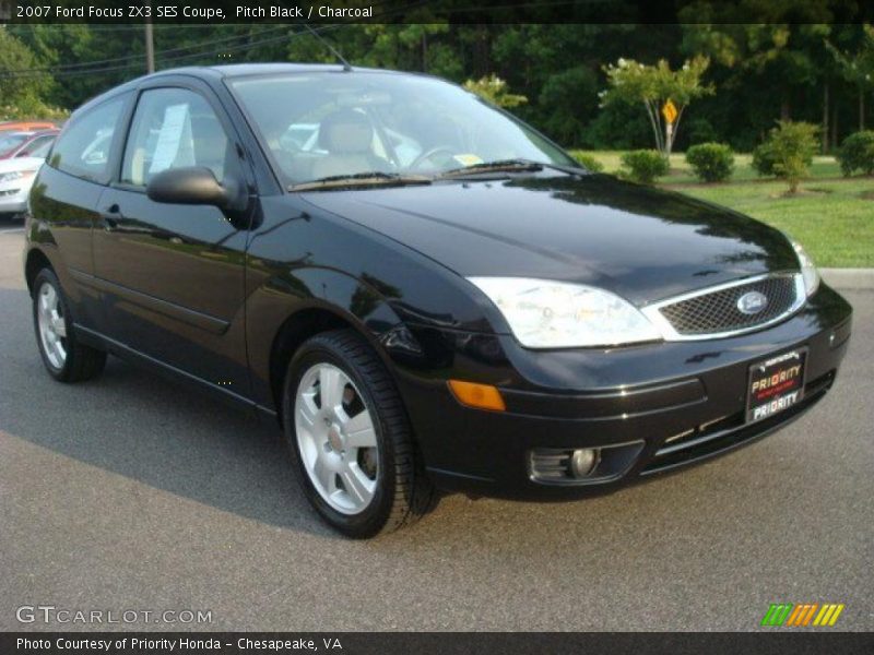 Pitch Black / Charcoal 2007 Ford Focus ZX3 SES Coupe
