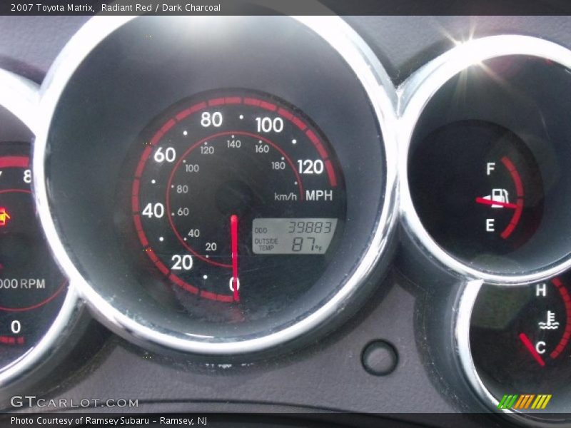 Radiant Red / Dark Charcoal 2007 Toyota Matrix