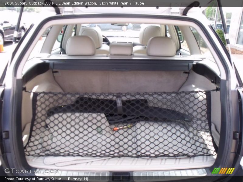 Satin White Pearl / Taupe 2006 Subaru Outback 3.0 R L.L.Bean Edition Wagon