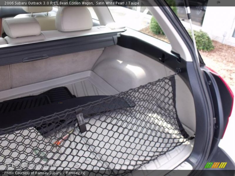 Satin White Pearl / Taupe 2006 Subaru Outback 3.0 R L.L.Bean Edition Wagon