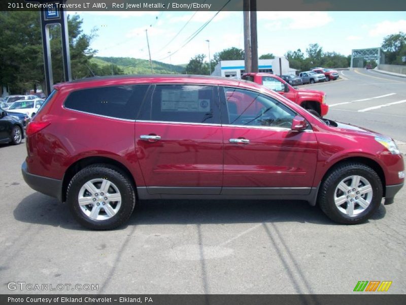 Red Jewel Metallic / Ebony/Ebony 2011 Chevrolet Traverse LT AWD