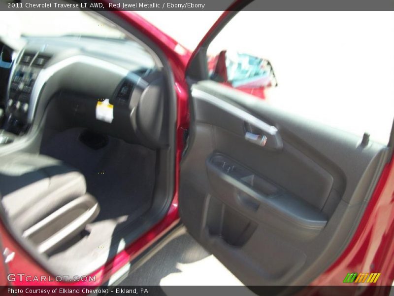 Red Jewel Metallic / Ebony/Ebony 2011 Chevrolet Traverse LT AWD