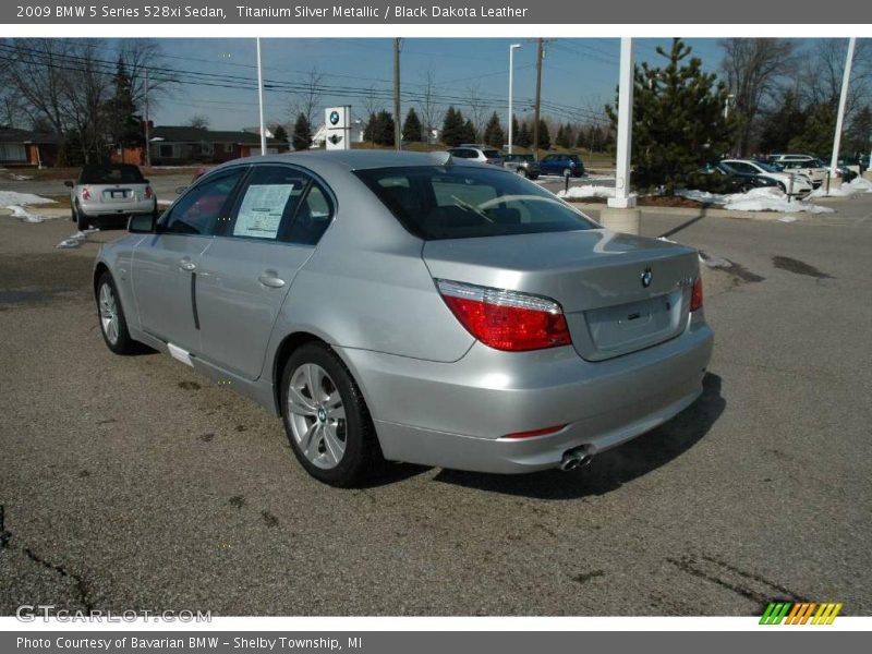 Titanium Silver Metallic / Black Dakota Leather 2009 BMW 5 Series 528xi Sedan