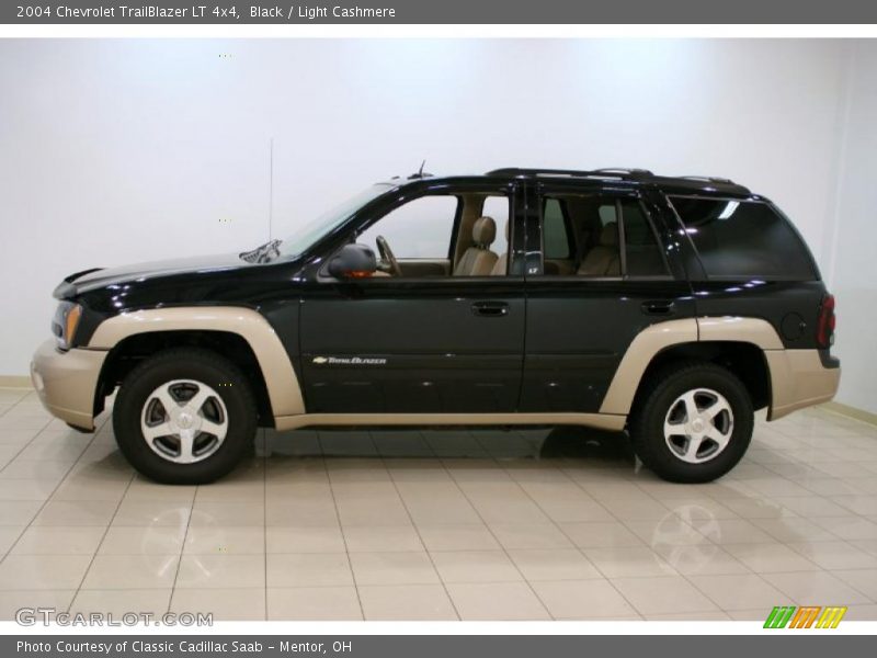 Black / Light Cashmere 2004 Chevrolet TrailBlazer LT 4x4