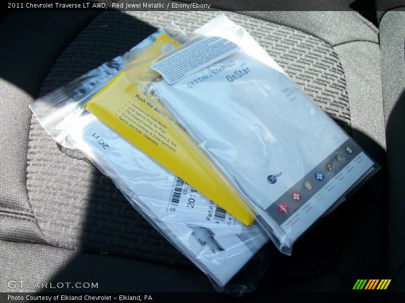 Red Jewel Metallic / Ebony/Ebony 2011 Chevrolet Traverse LT AWD
