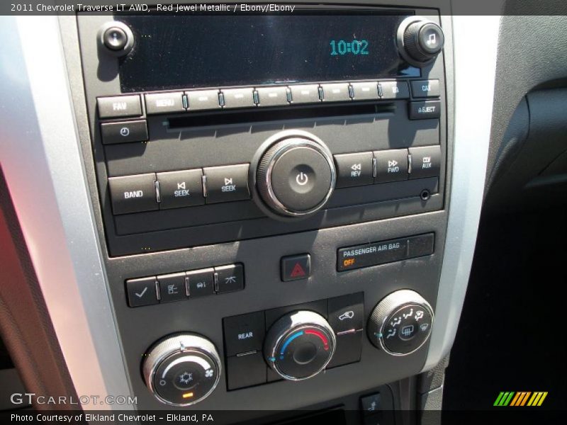 Red Jewel Metallic / Ebony/Ebony 2011 Chevrolet Traverse LT AWD