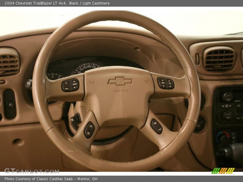 Black / Light Cashmere 2004 Chevrolet TrailBlazer LT 4x4