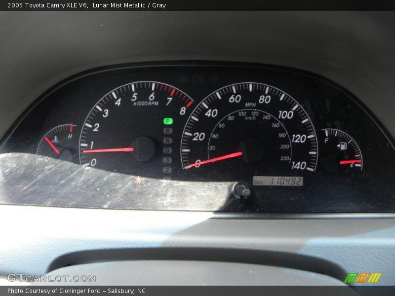 Lunar Mist Metallic / Gray 2005 Toyota Camry XLE V6