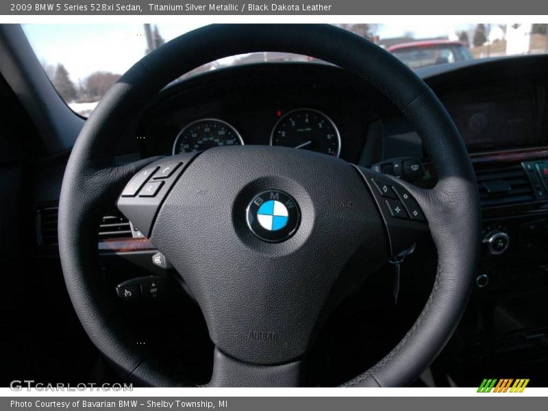 Titanium Silver Metallic / Black Dakota Leather 2009 BMW 5 Series 528xi Sedan