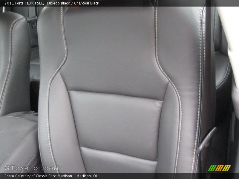 Tuxedo Black / Charcoal Black 2011 Ford Taurus SEL