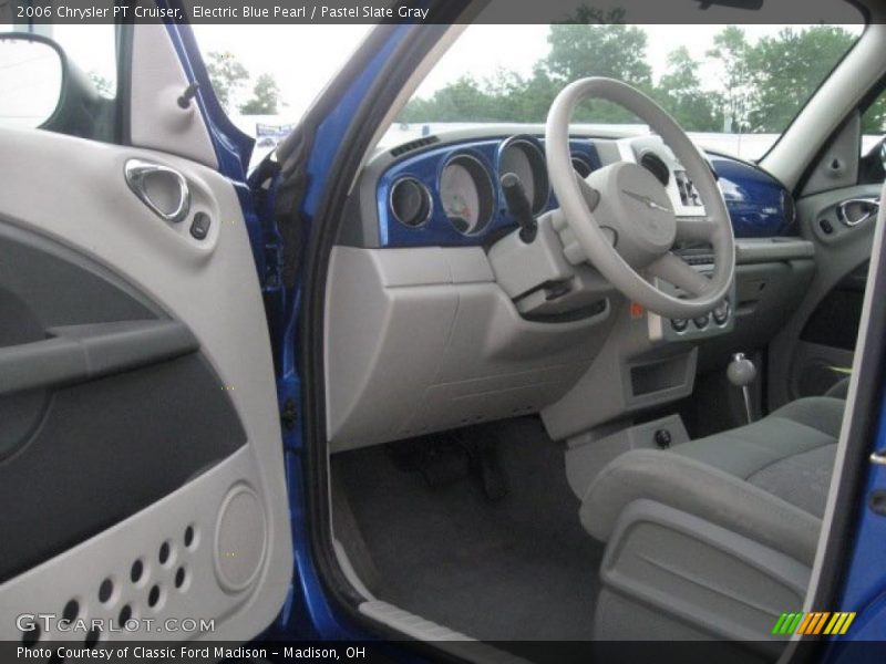 Electric Blue Pearl / Pastel Slate Gray 2006 Chrysler PT Cruiser