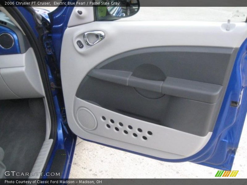 Electric Blue Pearl / Pastel Slate Gray 2006 Chrysler PT Cruiser
