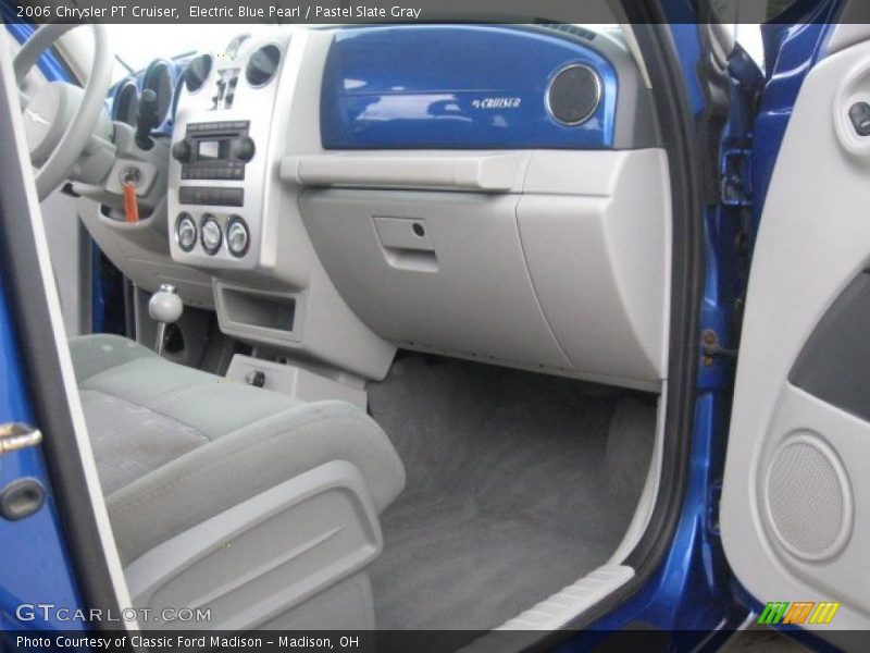 Electric Blue Pearl / Pastel Slate Gray 2006 Chrysler PT Cruiser
