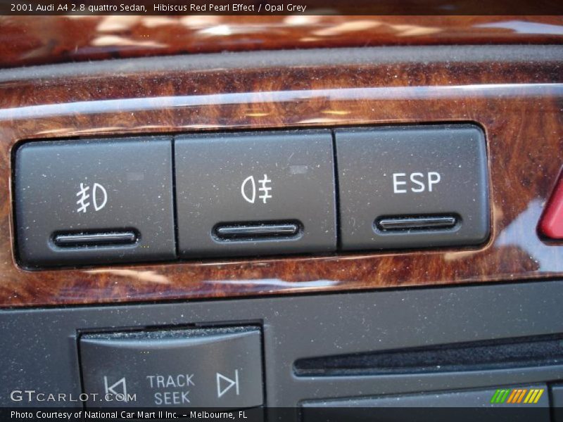 Hibiscus Red Pearl Effect / Opal Grey 2001 Audi A4 2.8 quattro Sedan