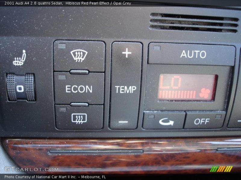 Hibiscus Red Pearl Effect / Opal Grey 2001 Audi A4 2.8 quattro Sedan