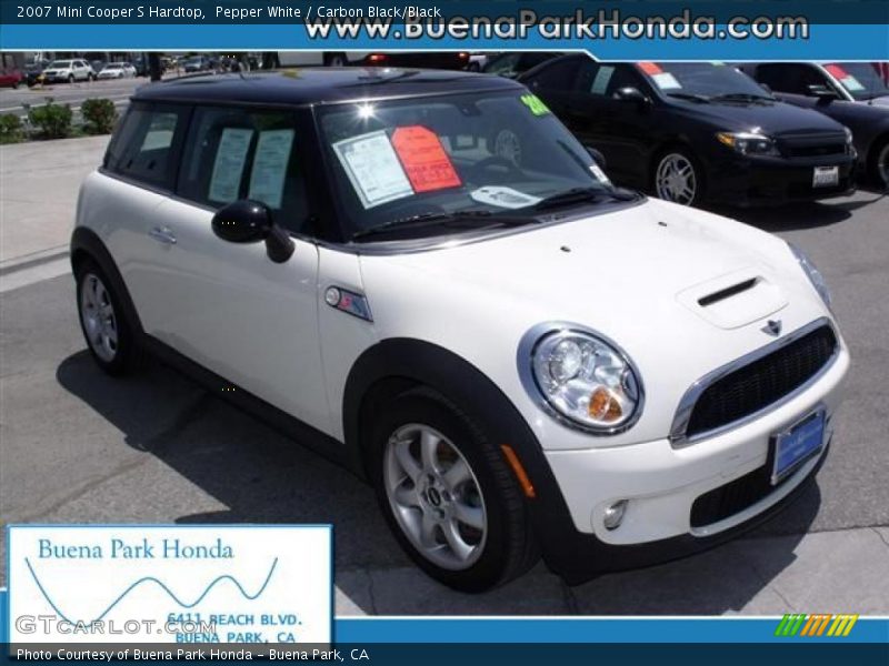 Pepper White / Carbon Black/Black 2007 Mini Cooper S Hardtop