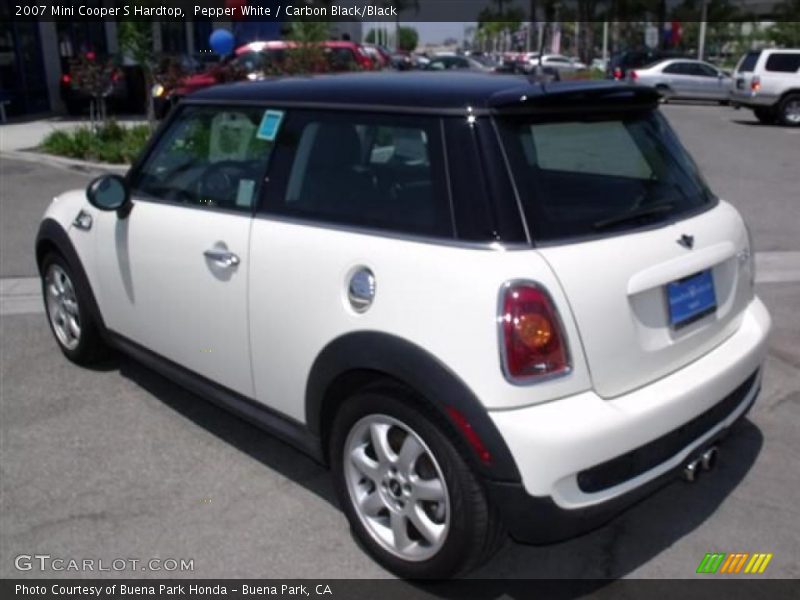 Pepper White / Carbon Black/Black 2007 Mini Cooper S Hardtop