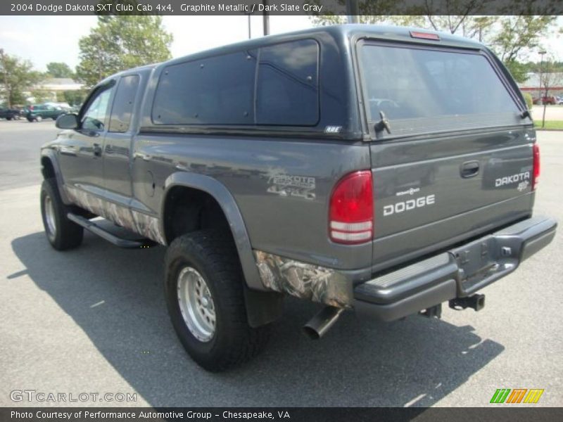 Graphite Metallic / Dark Slate Gray 2004 Dodge Dakota SXT Club Cab 4x4