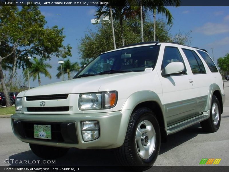 Arctic White Pearl Metallic / Stone Beige 1998 Infiniti QX4 4x4