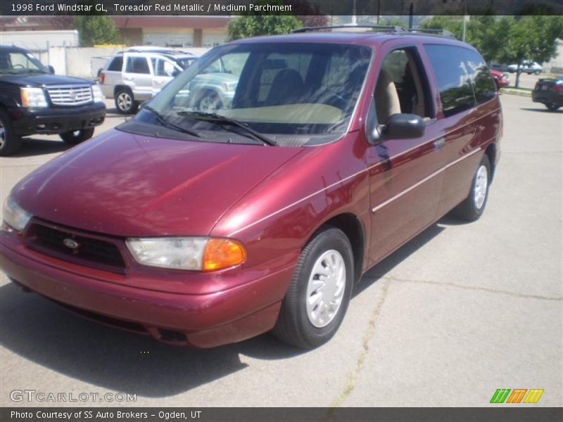 Toreador Red Metallic / Medium Parchment 1998 Ford Windstar GL