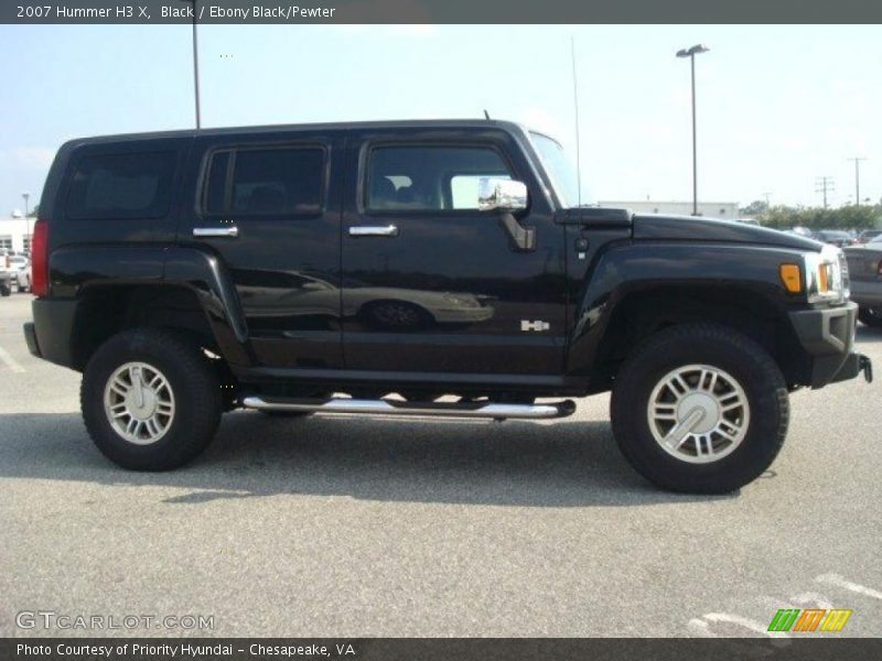 Black / Ebony Black/Pewter 2007 Hummer H3 X