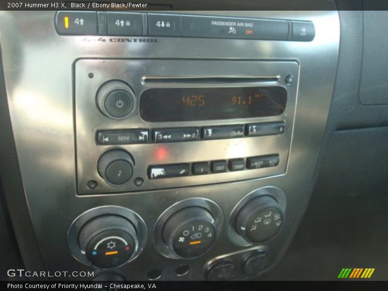 Black / Ebony Black/Pewter 2007 Hummer H3 X