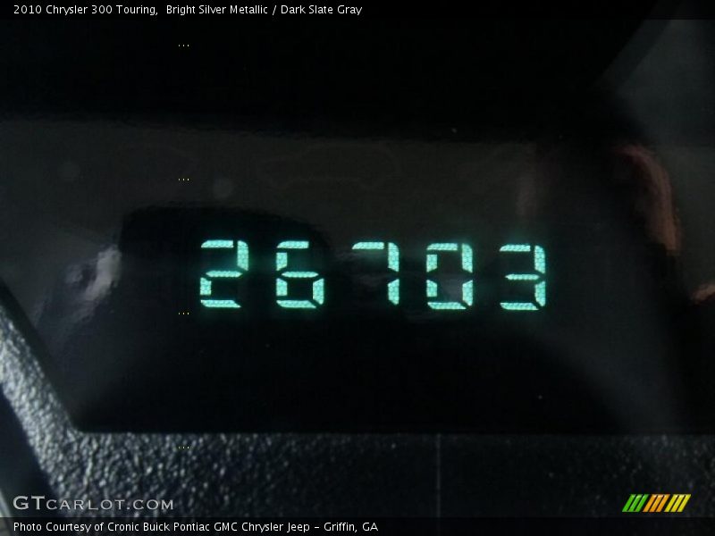 Bright Silver Metallic / Dark Slate Gray 2010 Chrysler 300 Touring