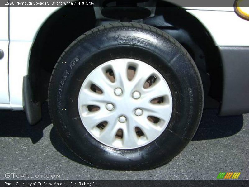 Bright White / Mist Gray 1998 Plymouth Voyager