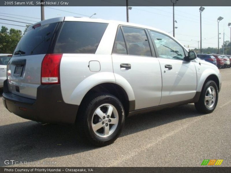 Silver Nickel / Gray 2005 Saturn VUE