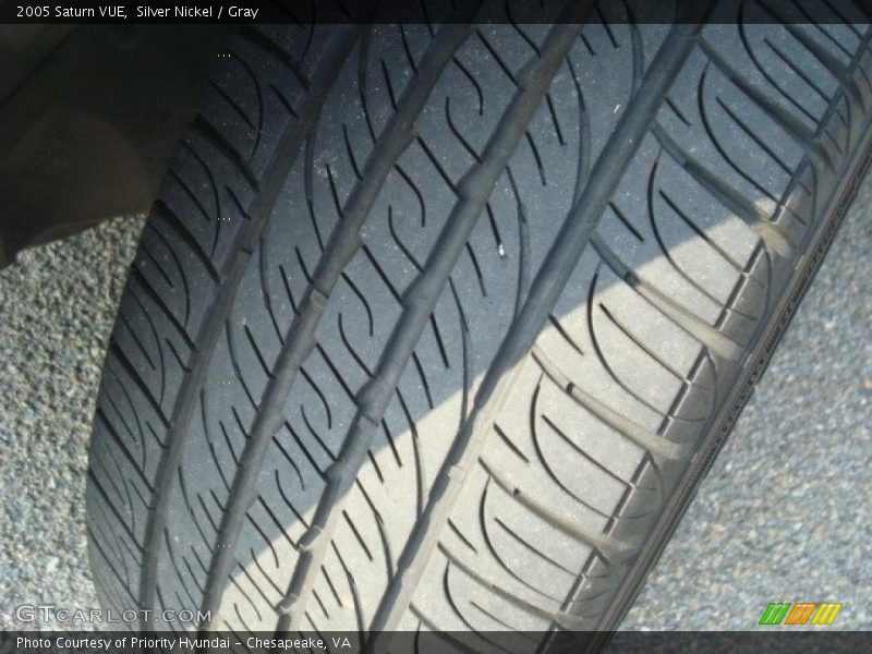 Silver Nickel / Gray 2005 Saturn VUE