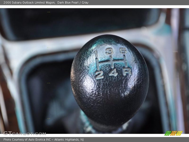 Dark Blue Pearl / Gray 2000 Subaru Outback Limited Wagon