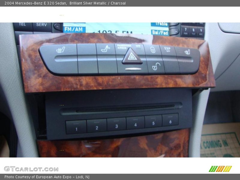 Brilliant Silver Metallic / Charcoal 2004 Mercedes-Benz E 320 Sedan
