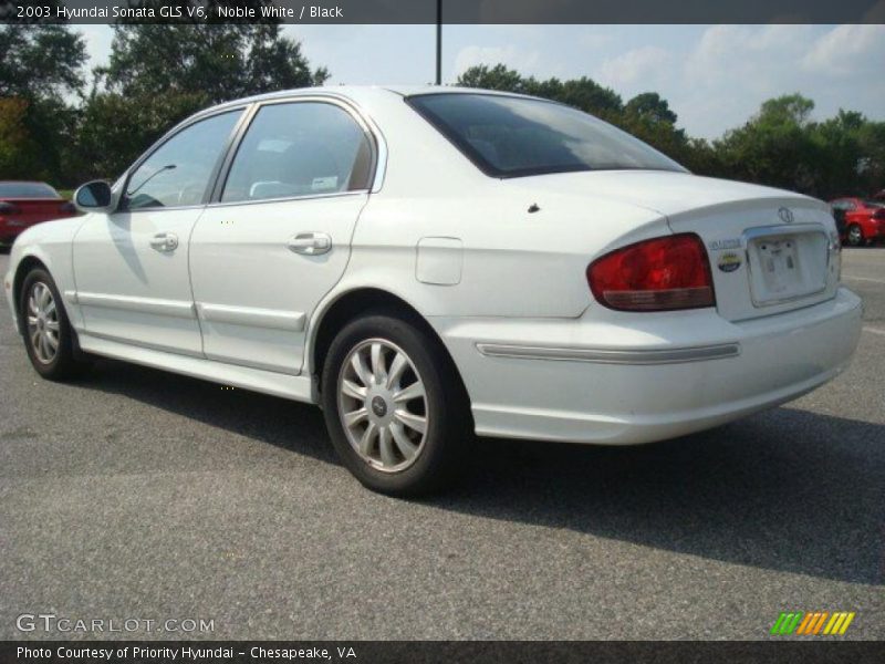 Noble White / Black 2003 Hyundai Sonata GLS V6