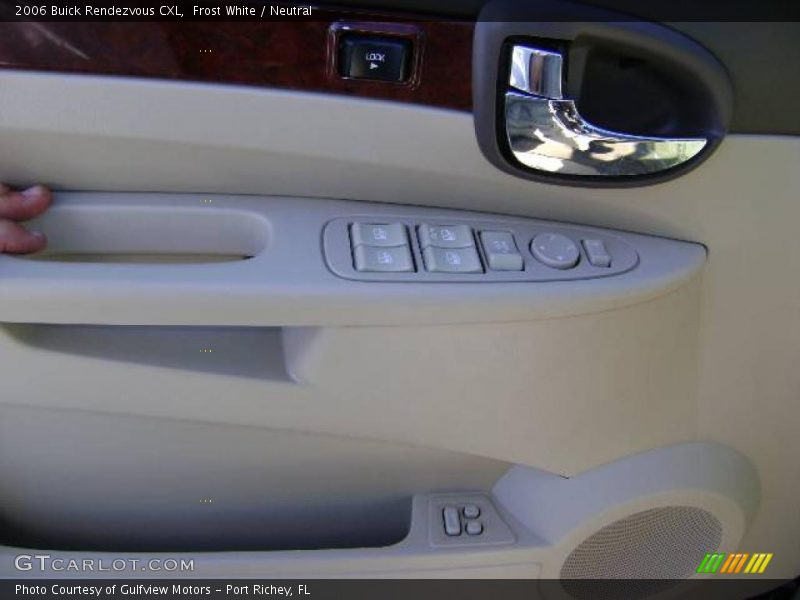 Frost White / Neutral 2006 Buick Rendezvous CXL