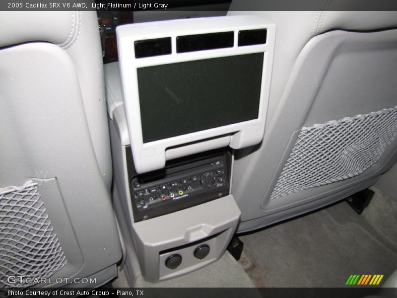 Light Platinum / Light Gray 2005 Cadillac SRX V6 AWD