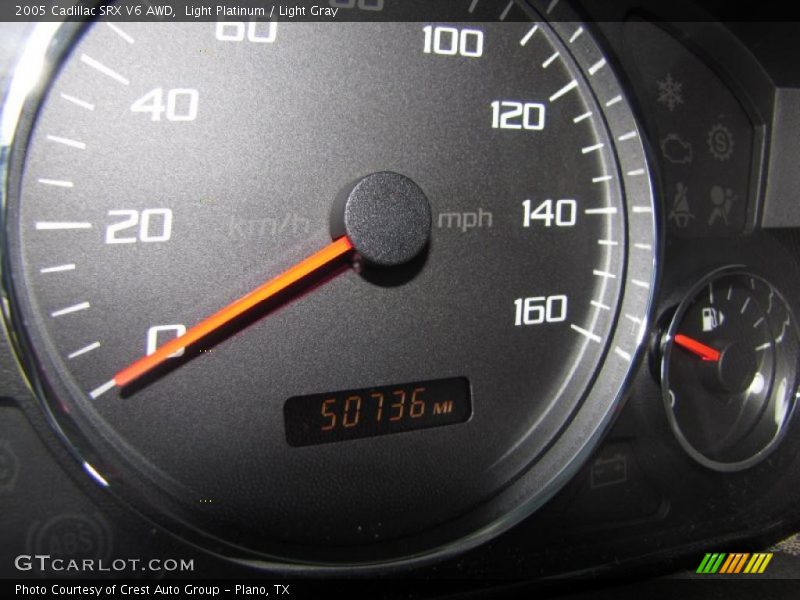 Light Platinum / Light Gray 2005 Cadillac SRX V6 AWD