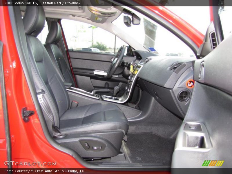 Passion Red / Off-Black 2008 Volvo S40 T5