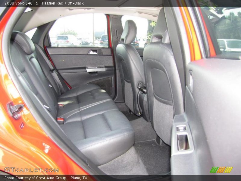 Passion Red / Off-Black 2008 Volvo S40 T5