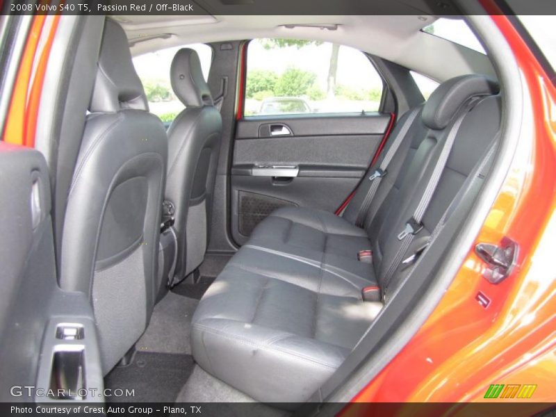 Passion Red / Off-Black 2008 Volvo S40 T5