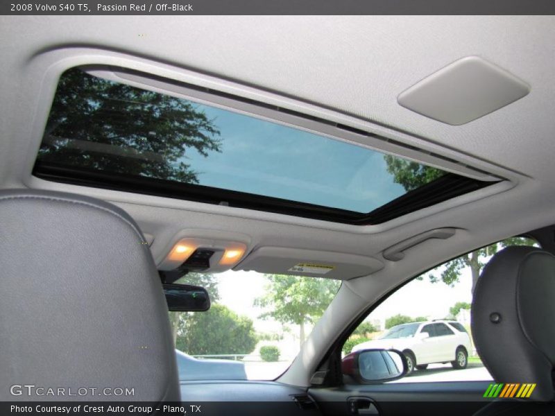 Passion Red / Off-Black 2008 Volvo S40 T5