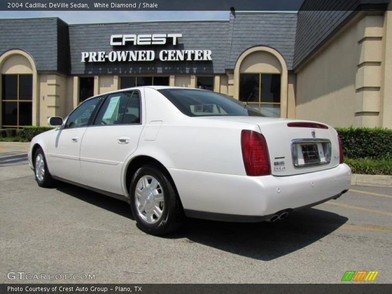 White Diamond / Shale 2004 Cadillac DeVille Sedan