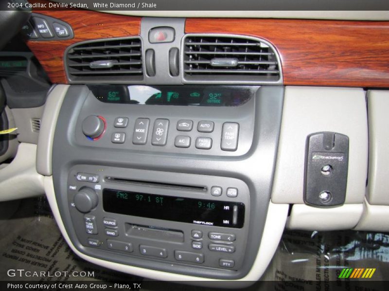 White Diamond / Shale 2004 Cadillac DeVille Sedan