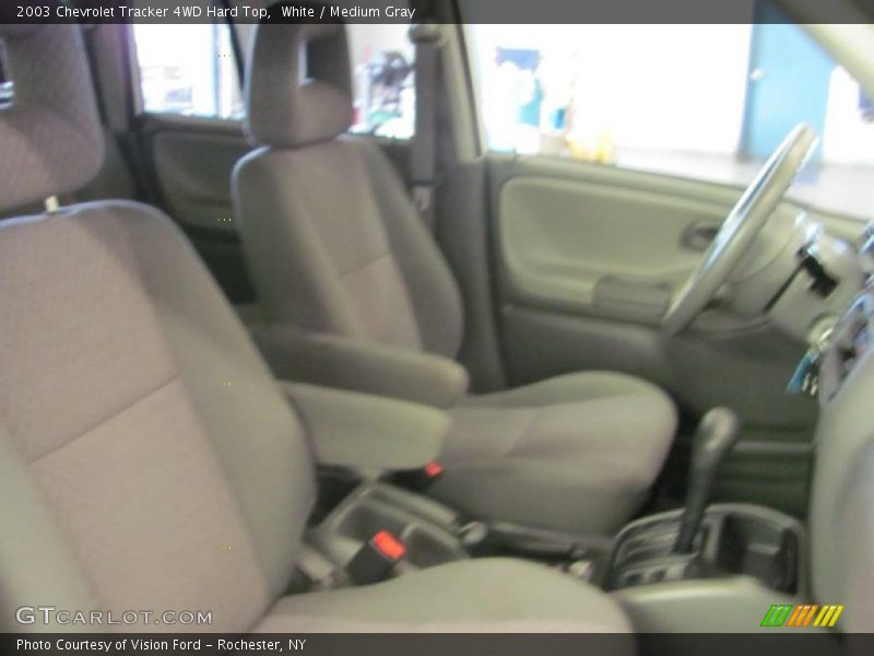 White / Medium Gray 2003 Chevrolet Tracker 4WD Hard Top