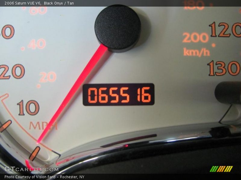 Black Onyx / Tan 2006 Saturn VUE V6