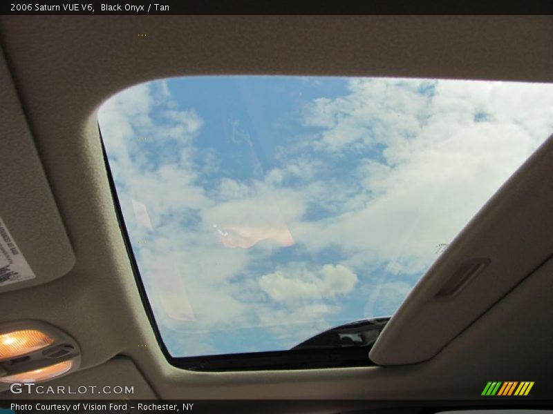 Black Onyx / Tan 2006 Saturn VUE V6
