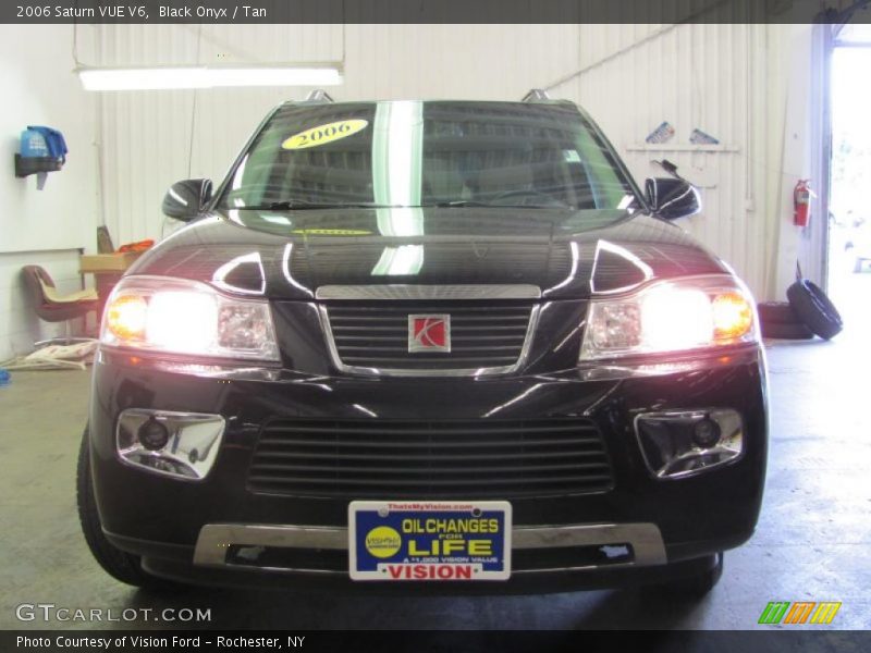 Black Onyx / Tan 2006 Saturn VUE V6