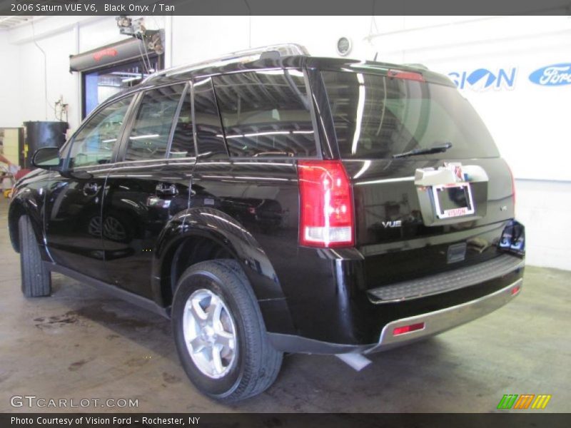 Black Onyx / Tan 2006 Saturn VUE V6
