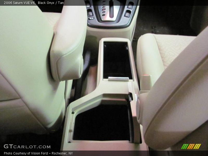Black Onyx / Tan 2006 Saturn VUE V6